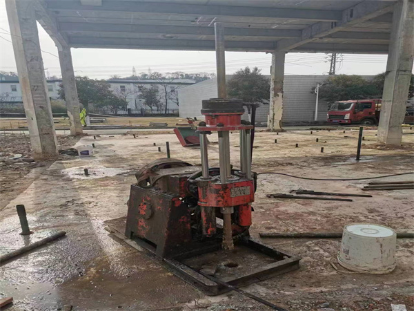 得荣袖阀管小导管注浆加固施工工艺