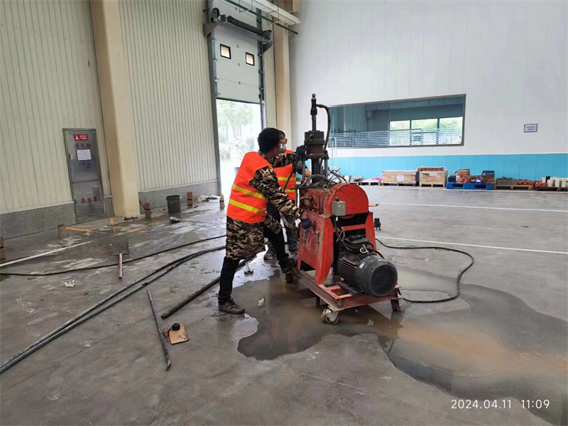 得荣厂房地面下沉塌陷注浆加固施工